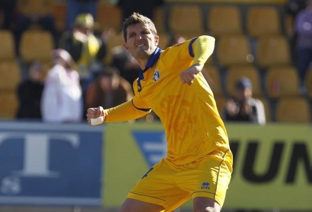 El delantero anotó 57 goles en 152 partidos con la elástica amarilla 1 Foto: Adalcorcon.com