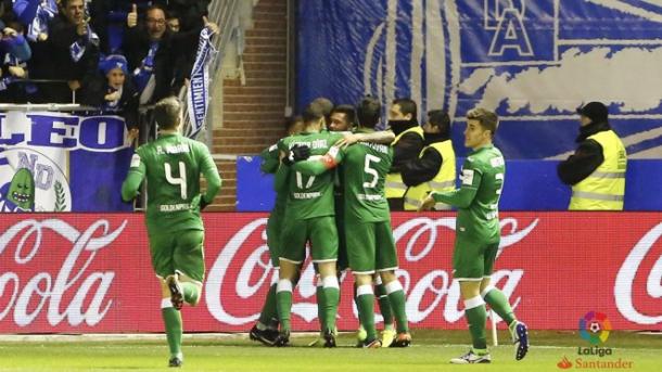 El Leganés celebrando un gol en Mendizorroza // Foto de La Liga