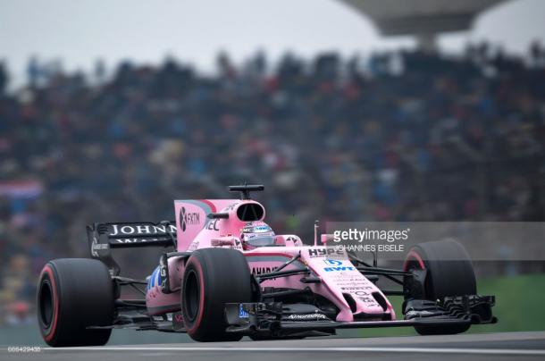 Perez recovered well after first lap contact with Stroll. | Photo: Getty Images/Johannes Eisele
