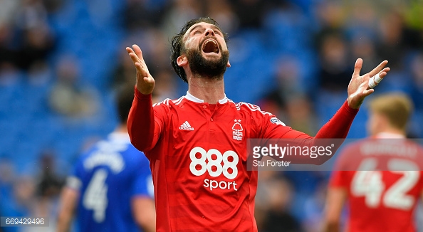 Danny Fox agonises after missing a huge chance. (picture: Getty Images / Stu Forster)