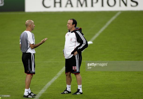 Ayestaran (L) was very successful as Rafa Benitez's number two | Photo: Getty/AFP