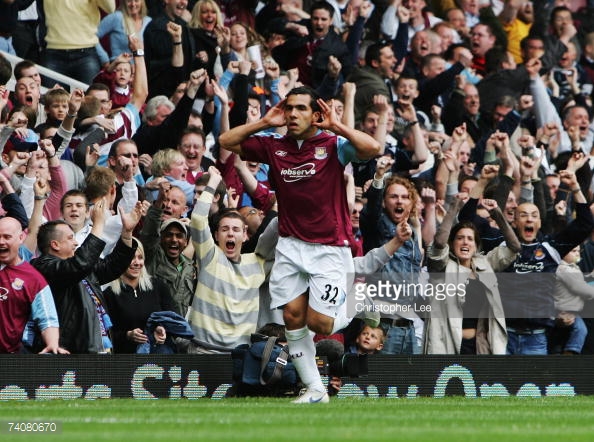 Above: Carlos Tevez during his time with West Ham United | Photo: Getty Images