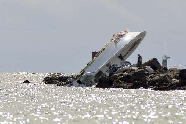 This is the boat that Jose Fernandez and his two friends tragically died on-Boston Globe