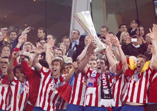 El Atleti levantando la copa / Atlético de Madrid