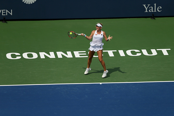 Babos takes a one-set lead | Photo: Maddie Meyer/Getty Images