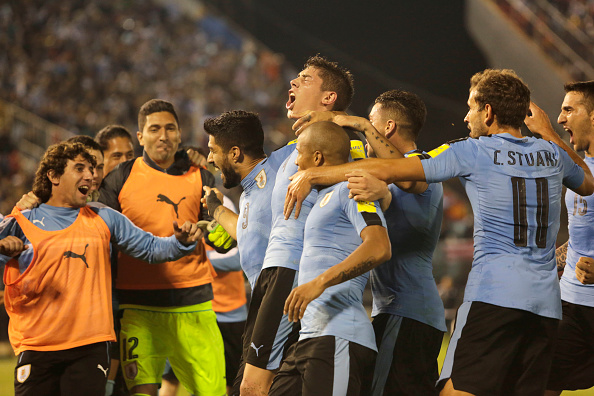 Valverde comemora o seu primeiro gol com a Seleção Uruguaia (Foto: LatinContent WO/Luis Vera)