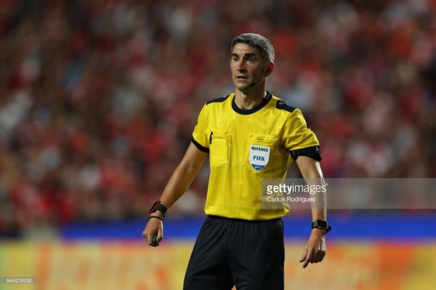 Undiano Mallenco , el árbitro más experimentado (Foto: Getty Images)