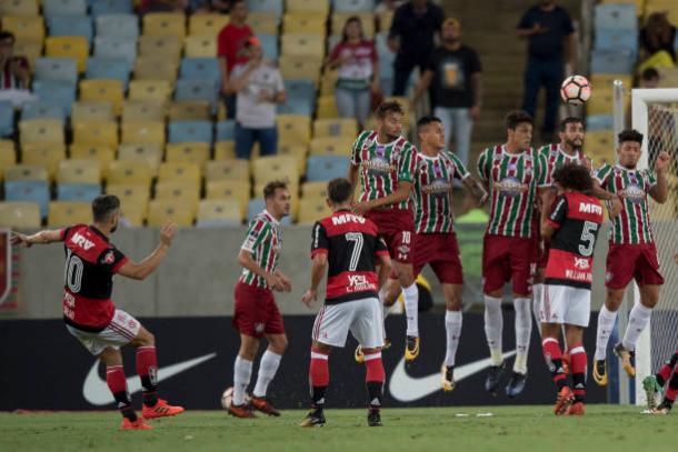 Diego marcou um dos gols do Flamengo na partida de volta da Sul-Americana (Foto: Mauro Pimentel/Getty Images)