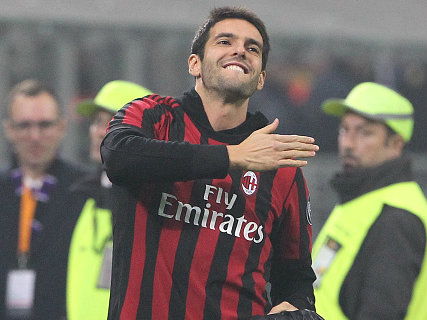 Kaká pode retornar ao Milan de terno e gravata (Foto: Marco Luzzani/Getty Images)