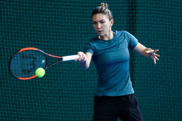 Simona Halep practicing in Shenzhen this week (Getty/Zhong Zhi)