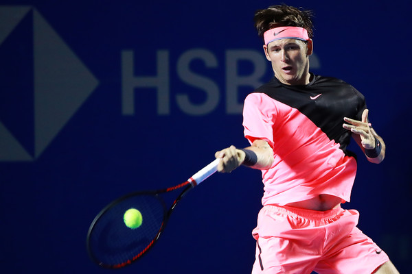 Jared Donaldson strikes a forehand in his first tour-level semifinal this week in Acapulco. Photo: Hector Vivas/Getty Images