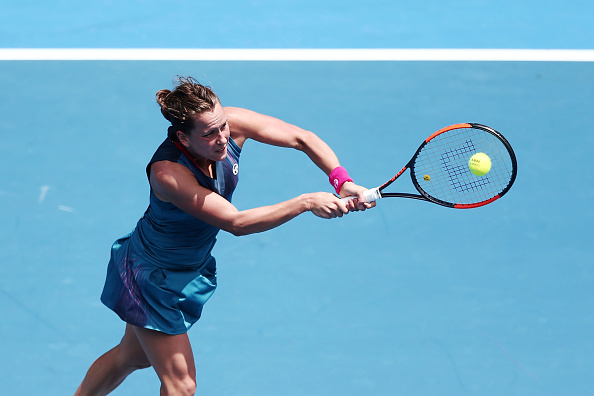 Barbora Strycova in action under the hot sun | Photo: Anthony Au-Yeung/Getty Images AsiaPac