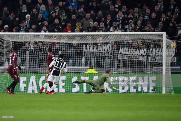 Douglas Costa, nombre propio de la primera parte / Foto: gettyimages