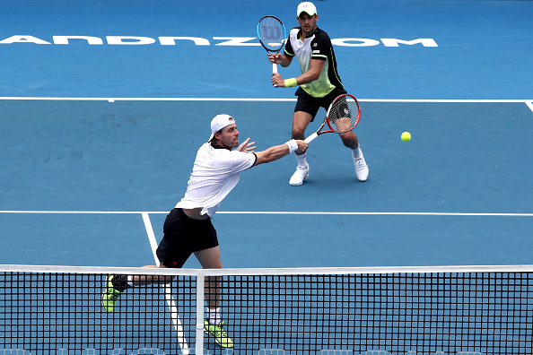 Oliver Marach plays a volley (Photo: Phil Walter/Getty Images)