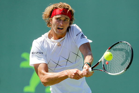 Alexander Zverev hits a forehand return (Photo: Michael Reaves/Getty Images)
