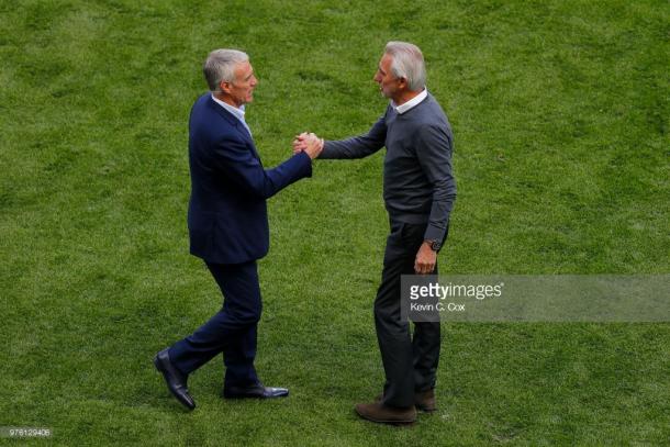 Didier Deschamps saludando a  Bert van Marwijk | Foto: Getty Images 