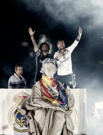 Los capitanes del Real Madrid en La Cibeles. (www.realmadrid.com)