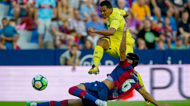Bacca en una ocasión durante el partido del lunes | Foto: Villarreal CF