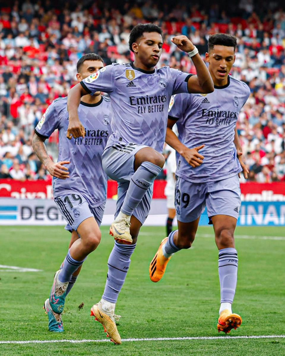 Rodrygo, Álvaro y Ceballos celebrando un gol /Fuente: Real Madrid