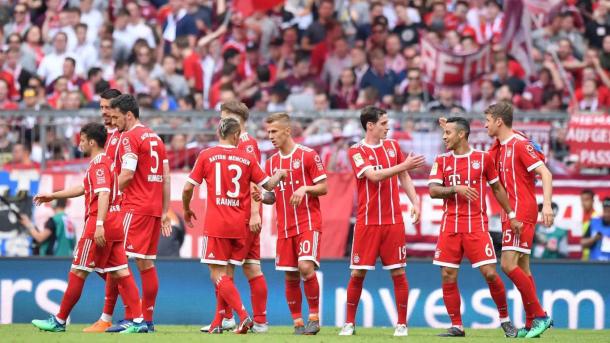 Twitter: @FCBayernES
