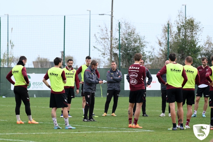 Lazio bate Salernitana e cola na zona de classificação à Champions League -  VAVEL Brasil