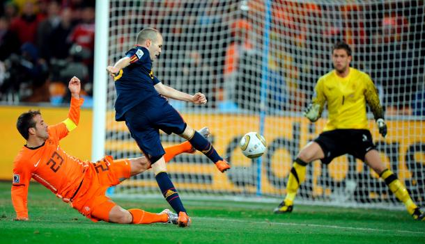 El gol de Andrés Iniesta en la final del Mundial  (besoccer.com)