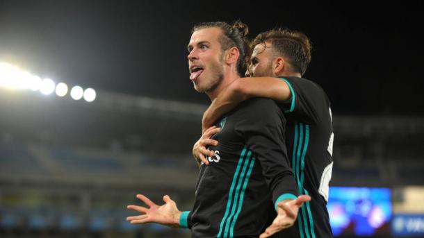Bale y Mayoral celebrando el 1-3 en Anoeta (Foto: Reuters)