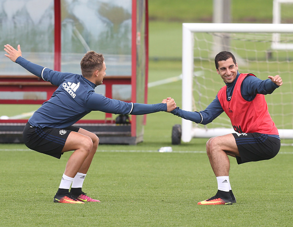 Mkhitaryan in training with Adnan Januzaj | Photo: John Peters/Man Utd