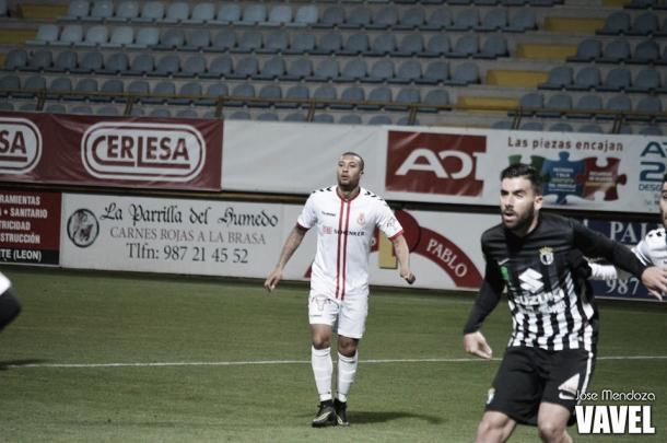 Adri Hernández en el encuentro de la primera vuelta. | Foto: José Mendoza (VAVEL.com)