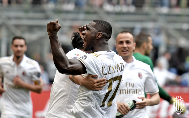 Zapata celebra su agónico gol frente al Inter | Foto: Milan