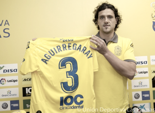 Matías Aguirregaray en su presentación como nuevo jugador de la UD Las Palmas - Foto vía: udlaspalmas.es