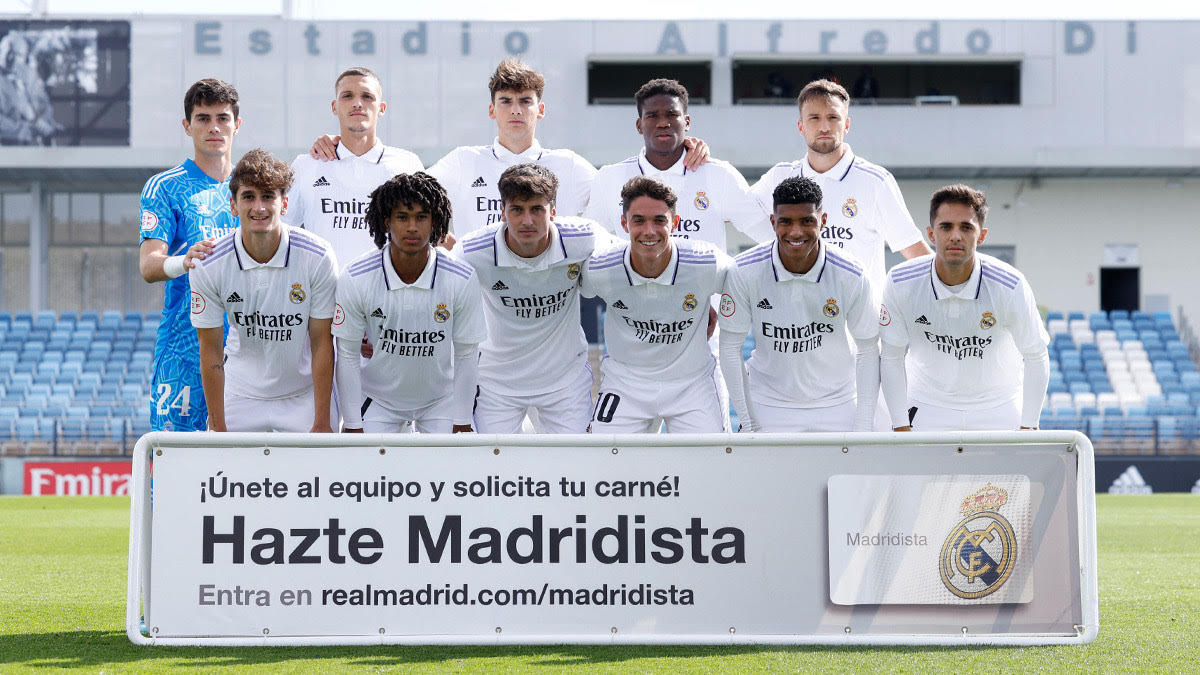 Alineación Castilla vs Badajoz I Imagen: Real Madrid