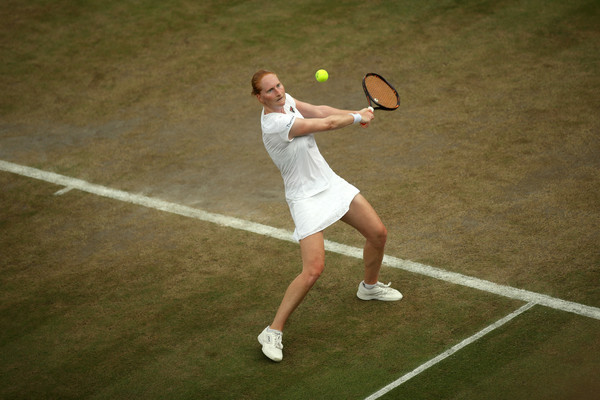 Alison Van Uytvanck claimed the first set 7-6 but was unable to maintain her high level throughout the match | Photo: Julian Finney/Getty Images Europe
