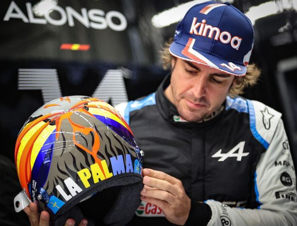 Fernando Alonso con su nuevo diseño. Vía Instagram: fernandoalo_oficial