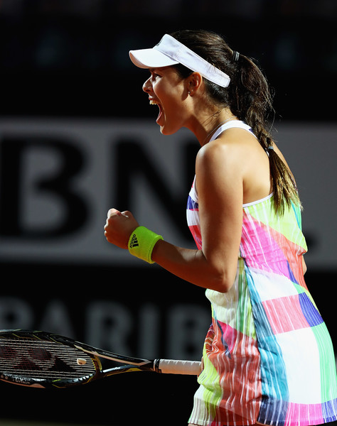 Ana Ivanovic of Serbia celebrates a point during her match against Anastasia Pavlyuchenkova of Russia. | Photo: Matthew Lewis/Getty Images