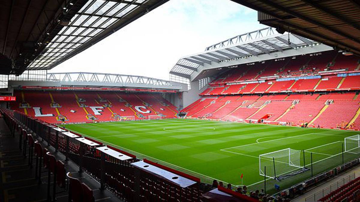 Liverpool f.c. lwn cardiff city