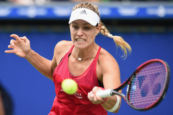 Angelique Kerber in action at the Toray Pan Pacific Open | Photo: Matt Roberts/Getty Images AsiaPac