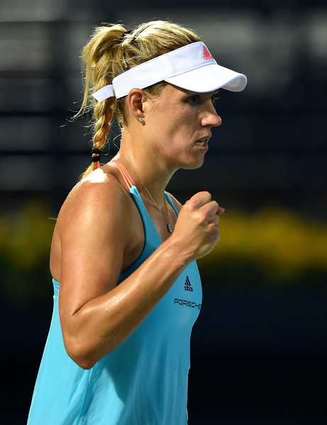 Angelique Kerber celebrates after defeating Monica Puig in the third round of the 2017 Dubai Duty-Free Tennis Championships. | Photo: Tom Dulat/Getty Images