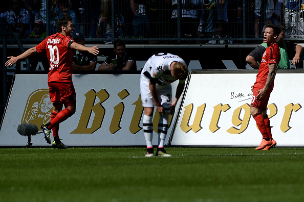 Aranguiz celebrates Leverkusen goal | Photo: Bongarts | Steinbach