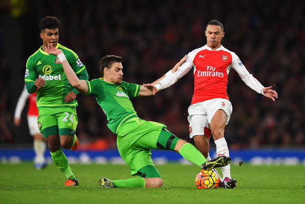 Sebastian Coates took positives from the defeat at Arsenal. (Photo: Zimbio)