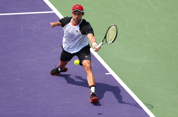 Horacio Zeballos plays a forehand against David Goffin in their fourth round match during the Miami Open (Photo:Clive Brunskill/Getty Images)