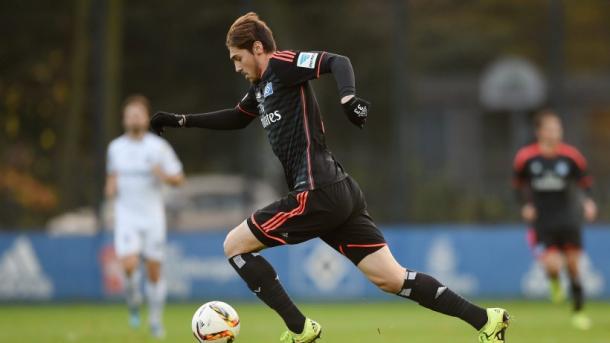 Altintas in action during a friendly for HSV. | Image source: Hamburger Abendblatt