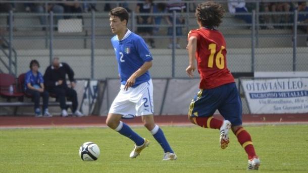 Federico Barba en un partido con Italia sub 19. | Fuente: uefa.com