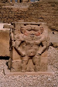 Dios Bes en el Templo de Dendera | Foto: wikipedia