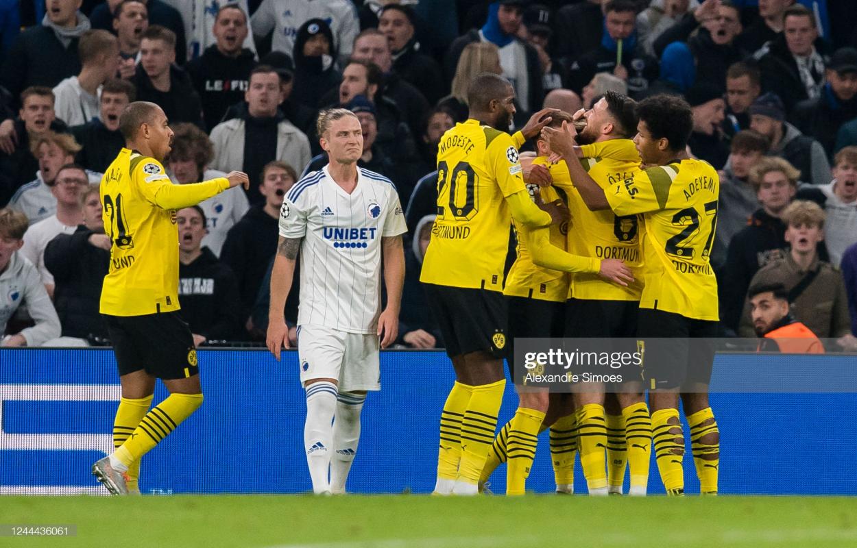 Los jugadores del Borussia Dortmund celebrando un gol en UCL. Fuente: Getty Images.