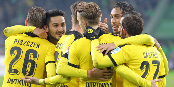 BVB celebrate against their Borussia rivals. | Image source: kicker - Getty Images