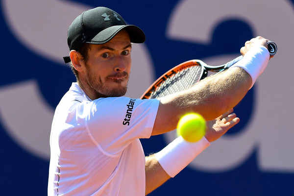 Murray slices a return  (Photo by David Ramos/Getty Images)