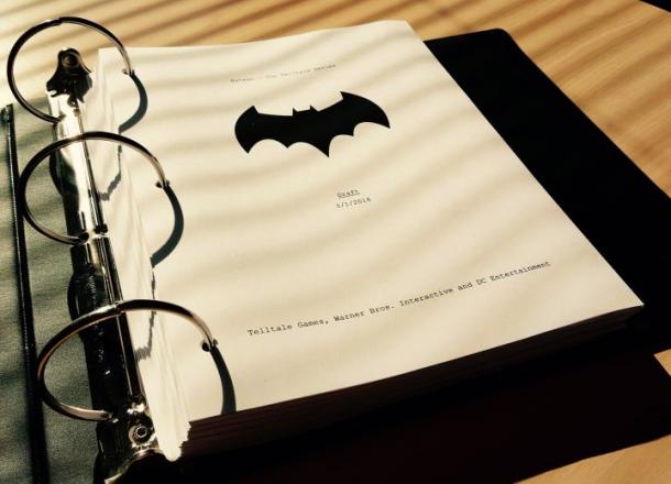​ Este es el enorme guion de esta serie episódica sobre Batman (Fuente: IGN)Este es el enorme guion de esta serie episódica sobre Batman (Fuente: IGN) Dar clic y arrastrar para mover ​