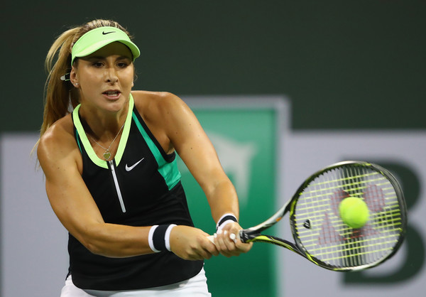 Belinda Bencic hits a backhand | Photo: Clive Brunskill/Getty Images North America