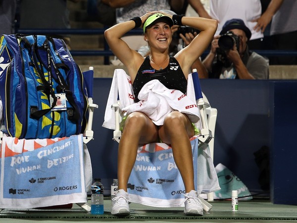 A beaming Belinda Bencic celebrates after defeating Serena Williams for her biggest-ever win in the semifinals of the 2015 Rogers Cup presented by National Bank. | Photo: Vaughn Ridley/Getty Images